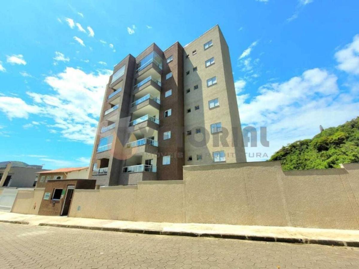 Apartamento à venda com 2 quartos, 68m² - Foto 2