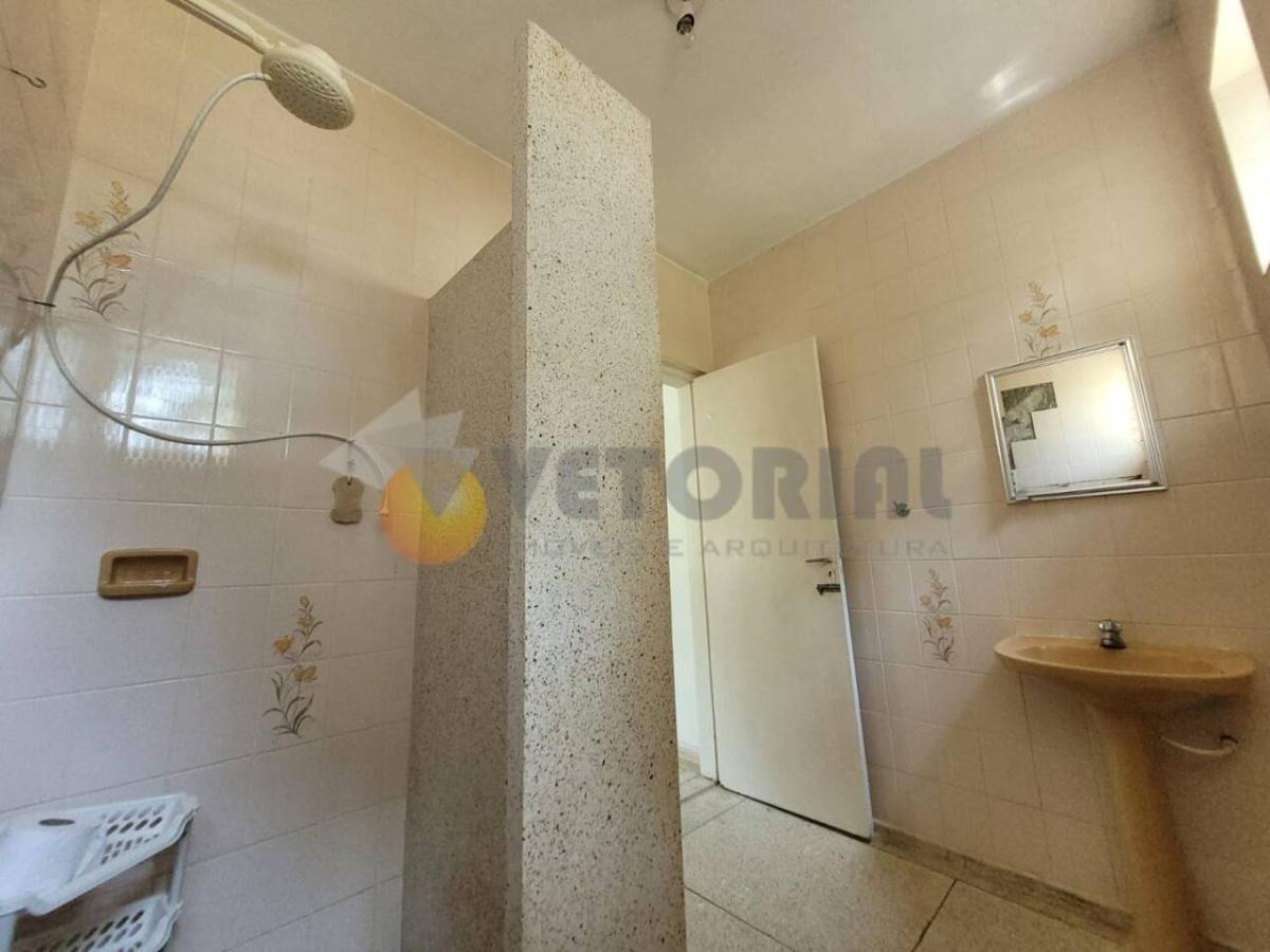 Casa à venda com 2 quartos, 113m² - Foto 12